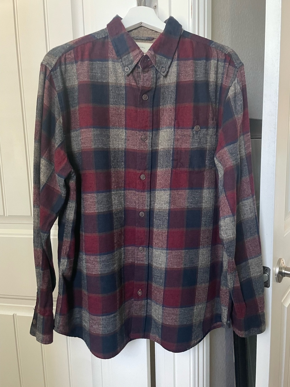 Weatherproof Men's Long-Sleeve Plaid Button Down Flannel Shirt - Red Size M